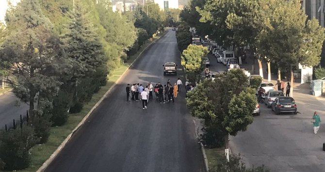 Kamyonet İle Motosiklet Çarpıştı: 1 Yaralı