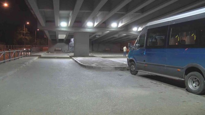 Başkentte Bıçaklı Saldırıya Uğrayan Dolmuş Şoförü Hayatını Kaybetti