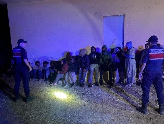 Aydın’da 27 Düzensiz Göçmen Kurtarıldı