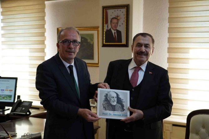 Orman Ve Su İ̇şleri Önceki Bakanlarından Prof. Dr. Eroğlu, Barü’den Övgüyle Bahsetti
