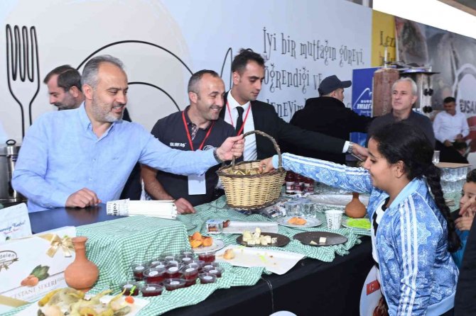 Bursa’ya ‘Burs’ Ödülünü Cumhurbaşkanı Erdoğan Verdi