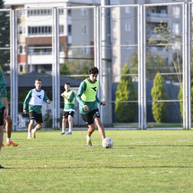 Bursaspor’da Tarsus İ̇dman Yurdu Maçı Hazırlıkları Başladı