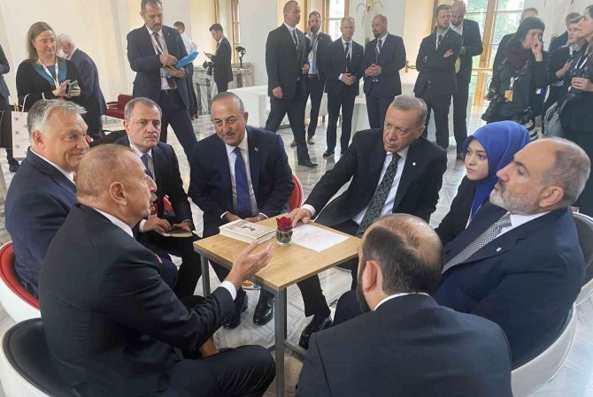 Cumhurbaşkanı Erdoğan, Aliyev Ve Paşinyan’dan Üçlü Görüşme