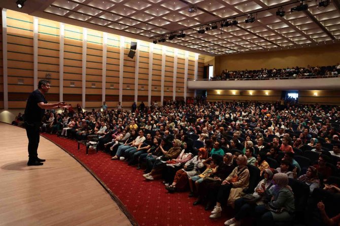 Türkiye’nin En Ünlü Yazarları Denizli’de Buluştu