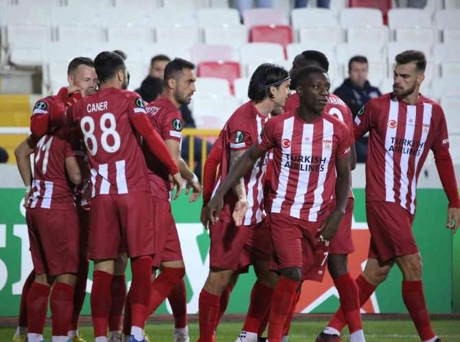 Fredrik Ulvestad 2. Golünü Ballkani’ye Attı