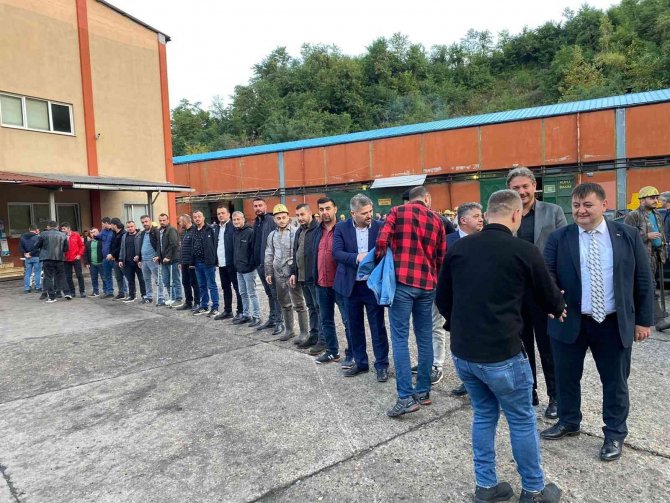 Genel Başkan Yeşil, Gelik’de Madencilere Teşekkür Etti