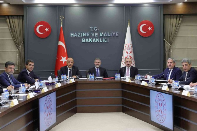 Gıda Ve Tarımsal Ürün Piyasaları İ̇zleme Ve Değerlendirme Komitesi Toplandı