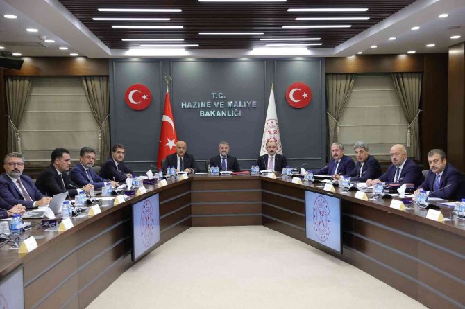 Gıda Ve Tarımsal Ürün Piyasaları İ̇zleme Ve Değerlendirme Komitesi Toplandı