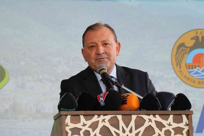 Alanya’da Tarım Ve Teknolojileri Buluşma Fuarı Kapılarını Açtı