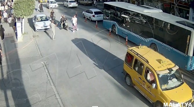 Malatya’daki Trafik Kazaları Kamerada