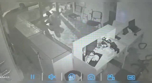 Maltepe’de 3 Adet Tablet, Bilgisayar Ve Telefon Çalmıştı, Kıskıvrak Yakalandı