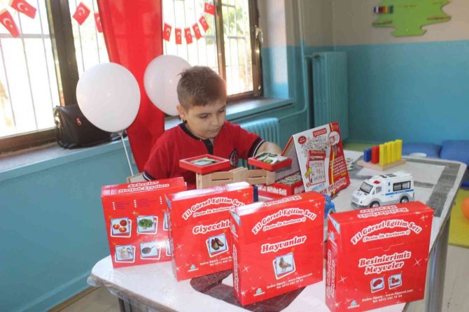 Salihli Kızılay’dan Eğitime Destek