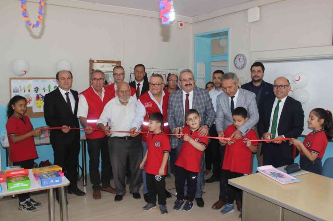 Salihli Kızılay’dan Eğitime Destek