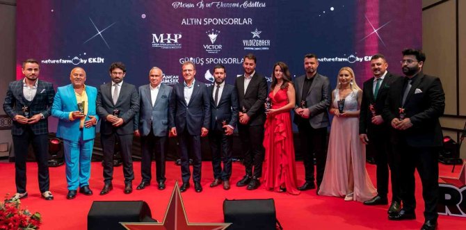 Seçer: "İ̇ş İnsanlarına Gönlümüz De Açık Kapımız Da"