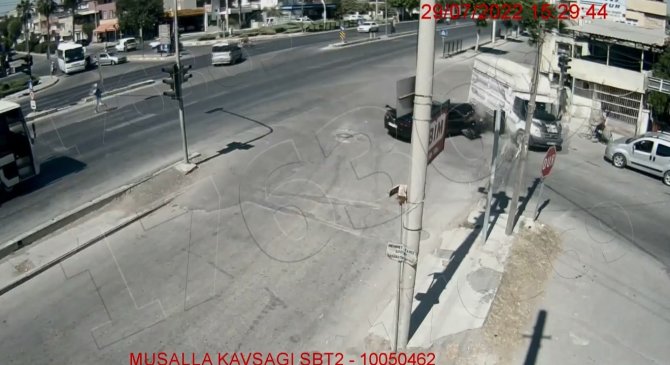 Mersin’deki Trafik Kazaları Yürekleri Ağza Getirdi