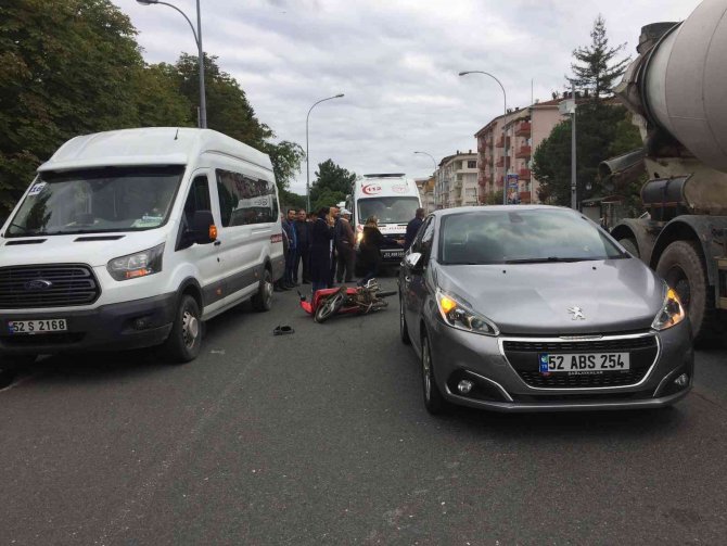 Ordu’da Motosiklet İle Otomobil Çarpıştı: 1 Yaralı