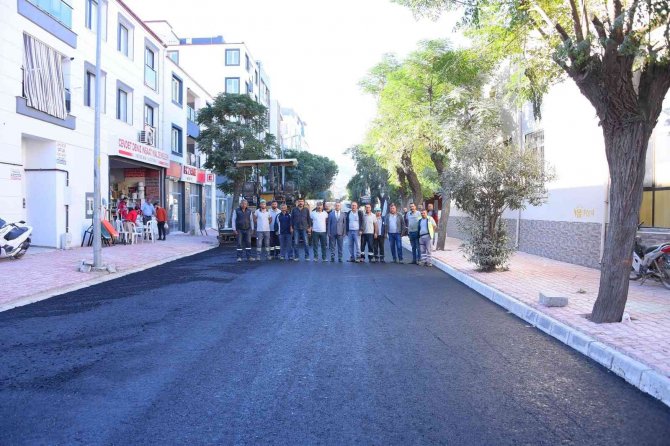 Salihli’nin Acısu Caddesi Baştan Sona Asfaltlandı