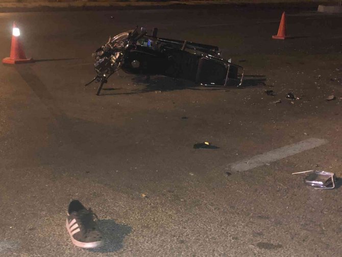 Trafik Kazasında Motosiklet Sürücüsü Yaşamını Yitirdi