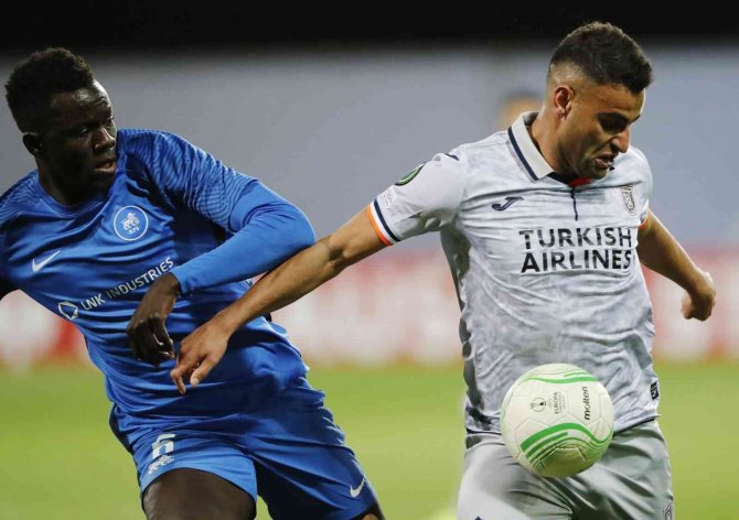 Uefa Konferans Ligi: Rigas Fs: 0 - Başakşehir: 0 (İ̇lk Yarı)