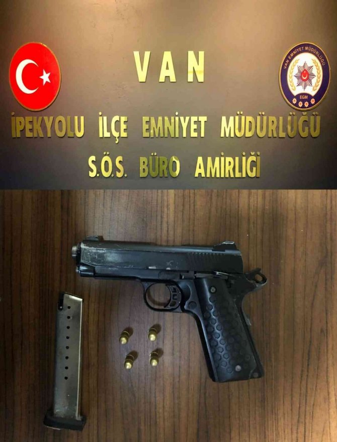 Tartıştığı Sürücüyü Silahla Kovalayan Şahıs Tutuklandı