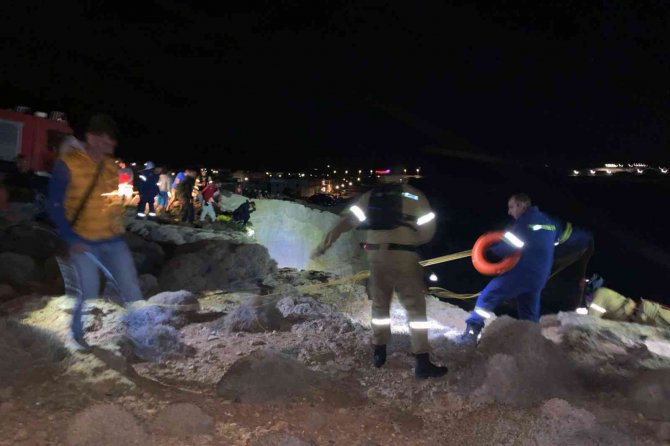 Midilli’de Facia: 17 Göçmen Öldü, 14 Kişi Kayıp
