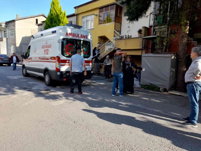 Engelli Sandalyesi İle Asansörden Düşen Yaşlı Adam Hayatını Kaybetti