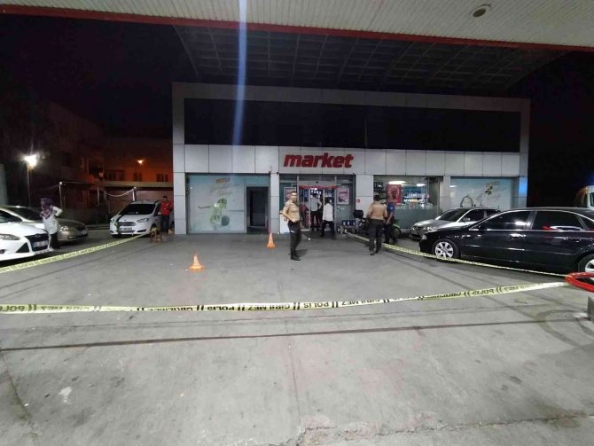 Kar Maskeli Kişiler Akaryakıt İstasyonuna Silahlı Saldırı Düzenledi: 2 Yaralı