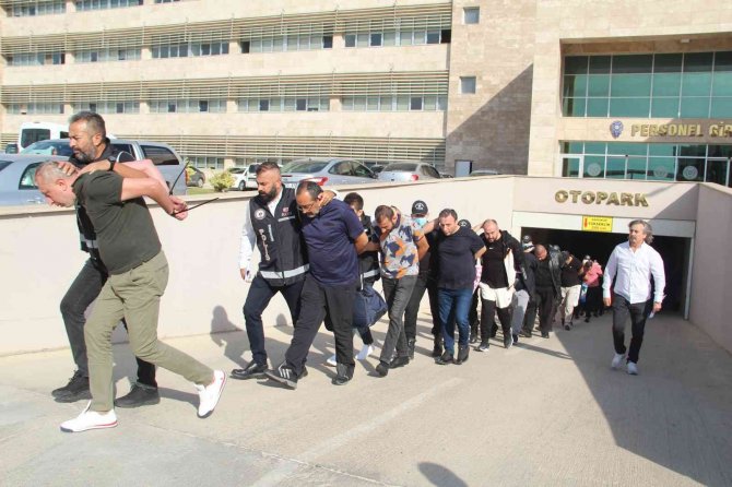 Antalya Merkezli Suç Örgütü Çökertildi: 44 Gözaltı
