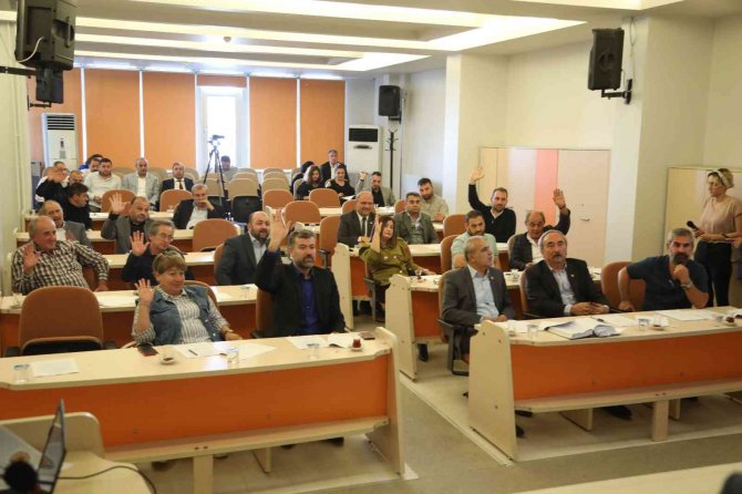 Başkan Deveci ’Usulsüzlük’ İddiaları Hakkında Konuştu