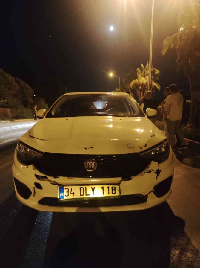 Kuşadası’nda Zincirleme Trafik Kazası: 2 Yaralı