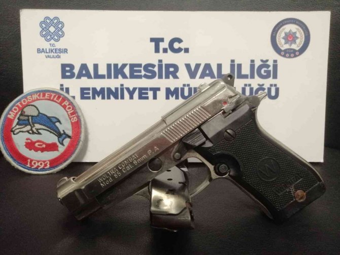Balıkesir’de 61 Şahsa Asayiş Ve Kaçakçılık Operasyonu