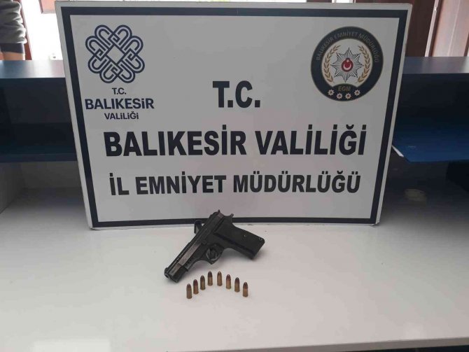 Balıkesir’de 61 Şahsa Asayiş Ve Kaçakçılık Operasyonu