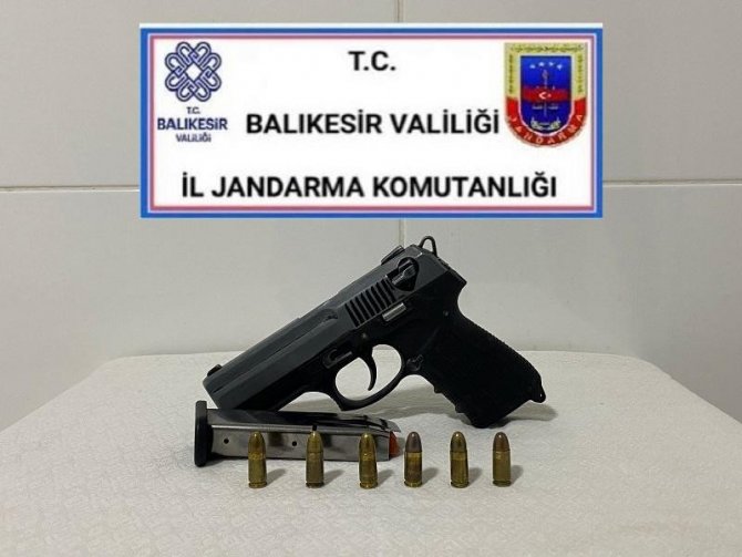 Balıkesir’de Jandarma Suçlulara Göz Açtırmıyor