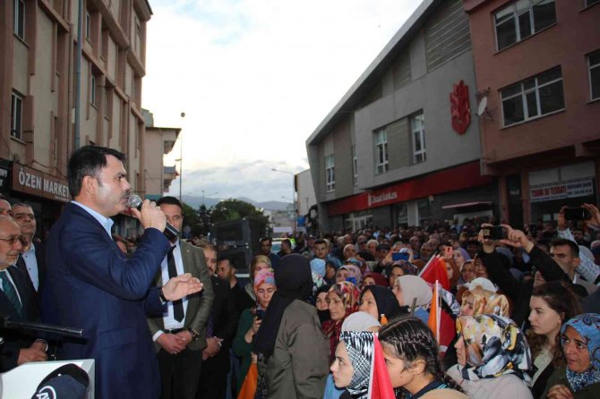 Bakan Kurum: “Dünyanın Neresine Giderseniz Gidin Böyle Bir Muhalefet İle Karşılaşamazsınız”