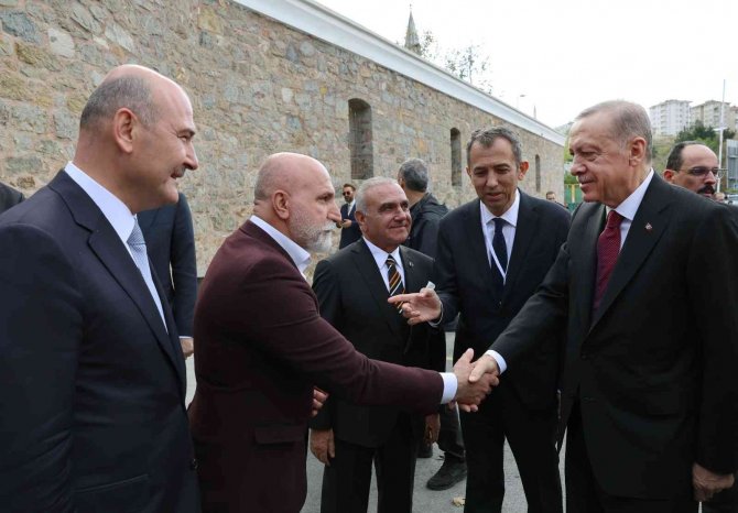 Cumhurbaşkanı Erdoğan, "Alevi Bektaşi Kültür Ve Cemevi Başkanlığı Kuruyoruz"