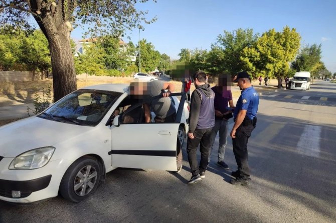 Erzincan’da Polis Ekipleri Tarafından Okul Çevrelerinde Denetimler Sürüyor