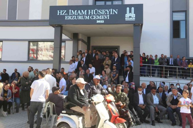 Cumhurbaşkanı Erdoğan, Hz. İ̇mam Hüseyin Erzurum Cemevi’nin Açılışını Telekonferans İle Yaptı