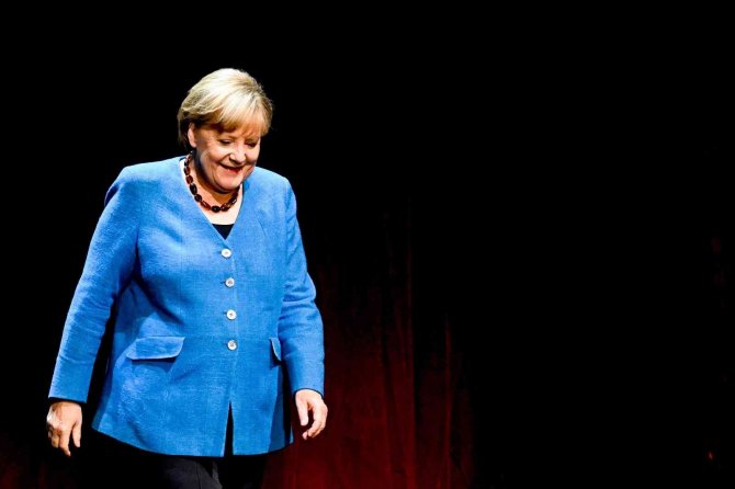 Merkel: “Kalıcı Barış Ancak Rusya İle Mümkün”