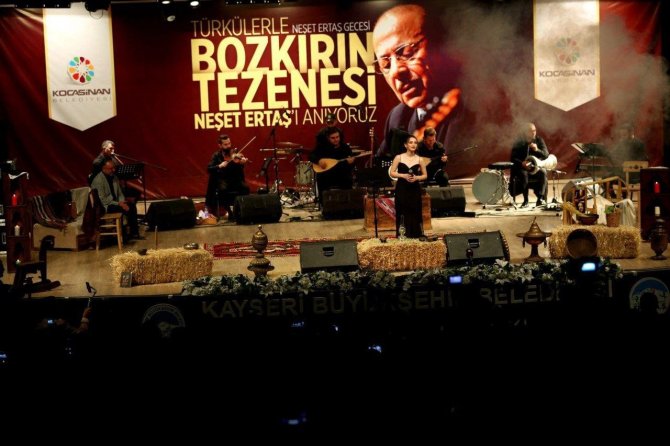 Kocasinan’da Neşet Ertaş’ı Anma Gecesi, Hem Hüzünlendirdi Hem De Coşturdu
