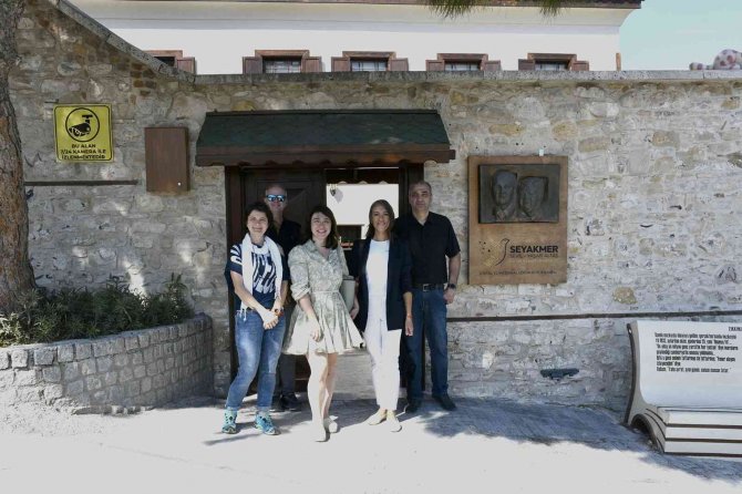 Kuşadası’nın İlk Kardeş Şehri Marl’dan Gelen Heyet, Kenti Gezdi