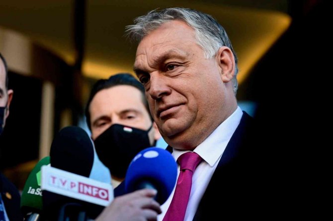 Macaristan Başbakanı Orban: “Avrupa Ekonomisi Kan Kaybediyor”