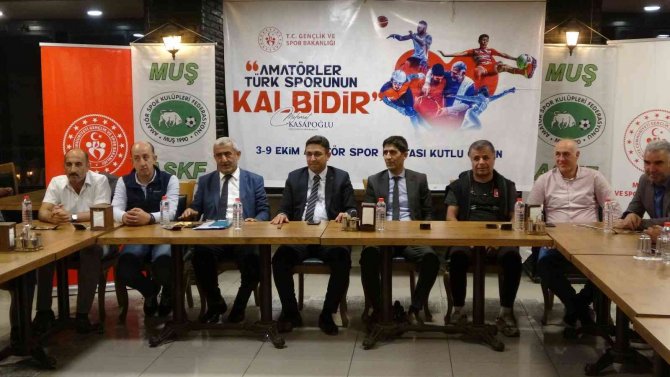 Müdür Taşdemir, Spor Camiasıyla Bir Araya Geldi