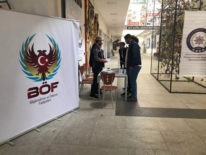 Polisten Üniversite Öğrencilerine Bilgilendirme