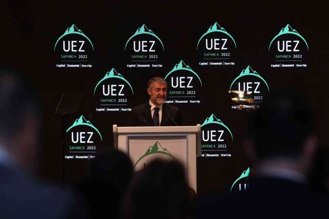 Bakan Nebati: “İ̇hracatımız Cumhuriyet Tarihimizin Rekorunu Kırdı”