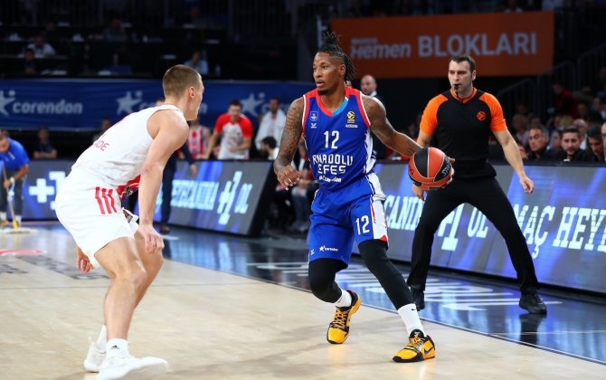 Thy Euroleague: Anadolu Efes: 72 - Kızılyıldız: 59