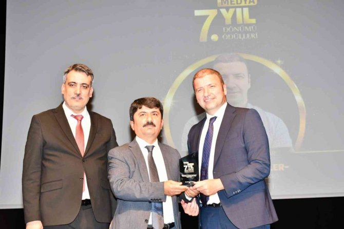 Bakliyat Eleme Ve Paketleme Tesisi Tufanbeyli Belediyesine Ödül Getirdi