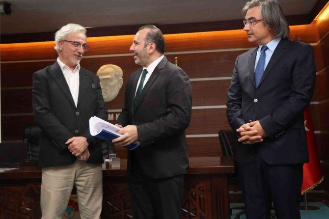 Yalova Belediyesi’nde İ̇klim Çalıştayı Yapıldı