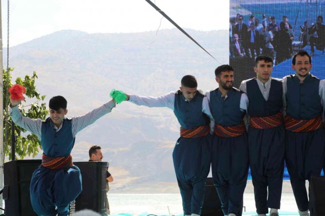 Batman’da Hasankeyf Turizm Ve Deniz Kanosu Festivali Başladı