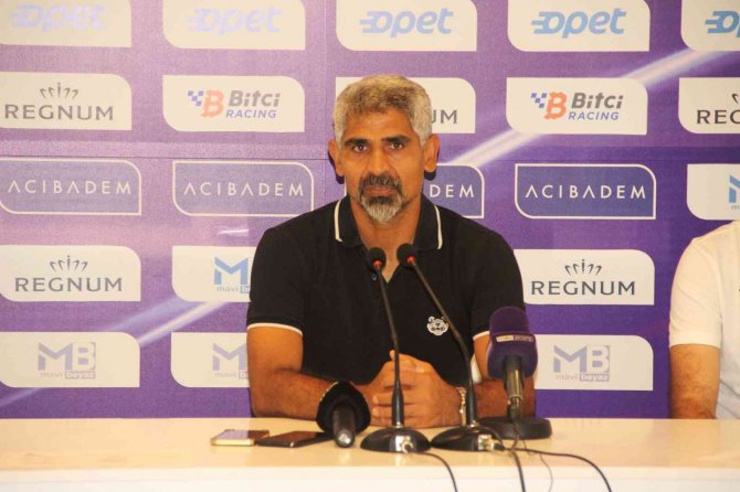 Sakaryaspor Teknik Direktörü İ̇lker Püren: "Antrenörlük Hayatım Boyunca İlk Defa Böyle Bir Oyun Ve Skorla Karşılaşıyorum"