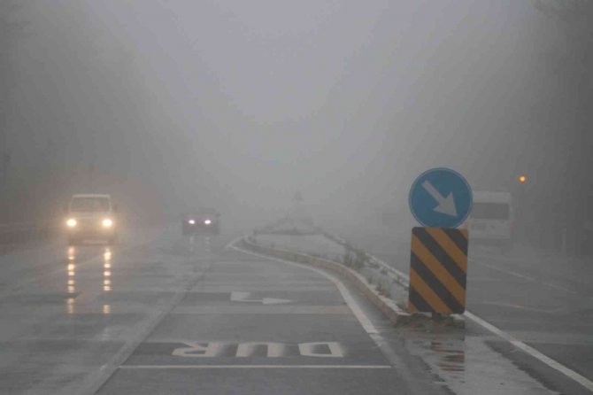 Bolu Dağı’nda Yoğun Sis Etkili Oluyor
